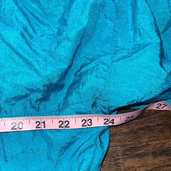 Vintage Vacimo 80’s Windbreaker: Women’s “Petite”: GUC: Zips and buttons - Picture 6 of 6